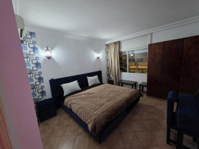 Merry Studio Hotel